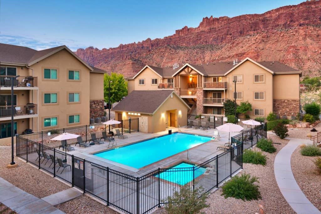 5K Top Floor Redcliff Condo, Pool & Hot Tub Moab Exterior foto